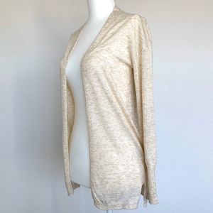 NWOT Cream and Gold Open Cardigan Shrug